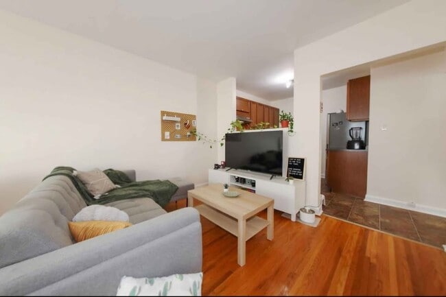 Photo - 118 Scott St