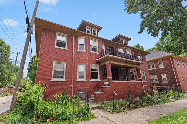 Building Photo - 1533 W Hancock St Unit Studio Rental