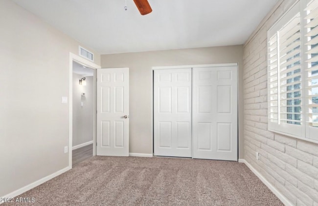 Photo - 2429 W Sunnyside Ave Unidad 2429 W SUnnyside ave