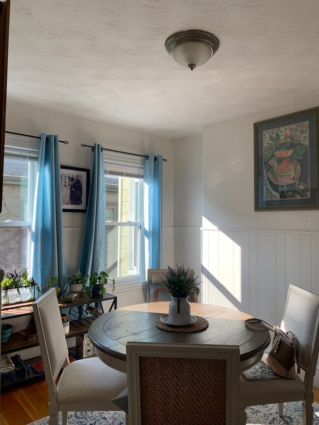 Photo - 20 Dearborn St Unit 1