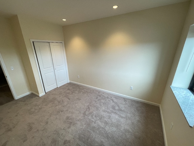 Photo - 192 Erie Blvd Unit 707
