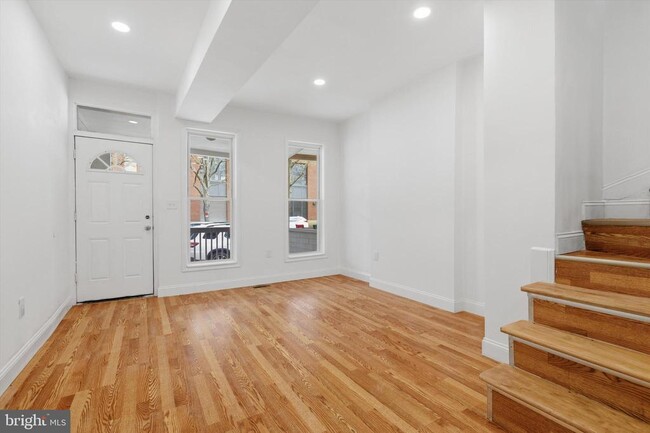 Building Photo - 3126 Remington Ave