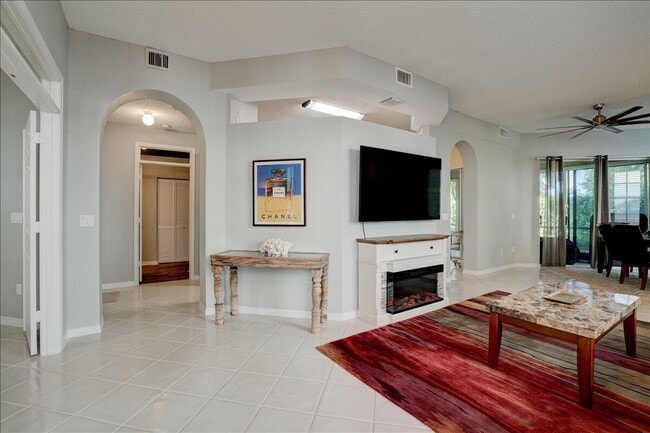 Photo - 10173 Andover Coach Cir Unit G2