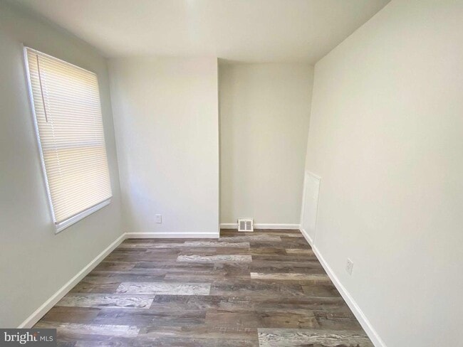 Building Photo - 3118 Hartville St