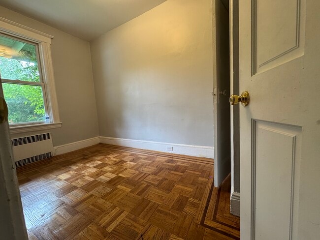 142 W 28th St 2 - 138 W 28th St Unit 2