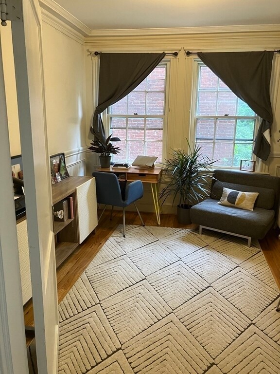 Photo - 43 Linnaean St Unit 1