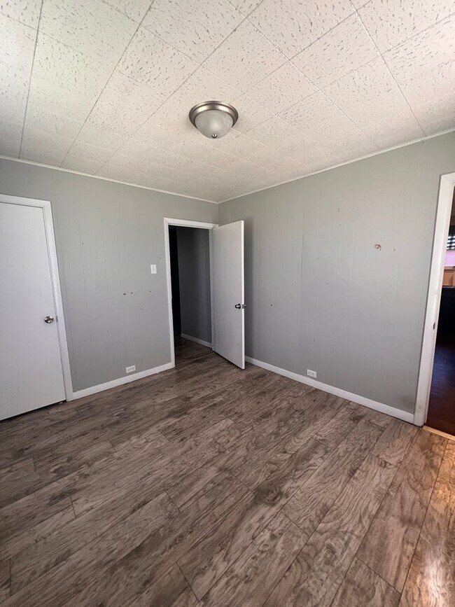 Photo - 2 Bedroom 1 Bathroom