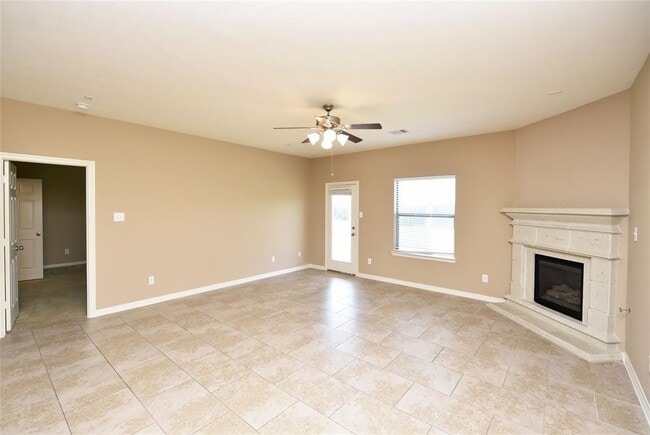 Photo - 4050 Calaway Oaks Ln