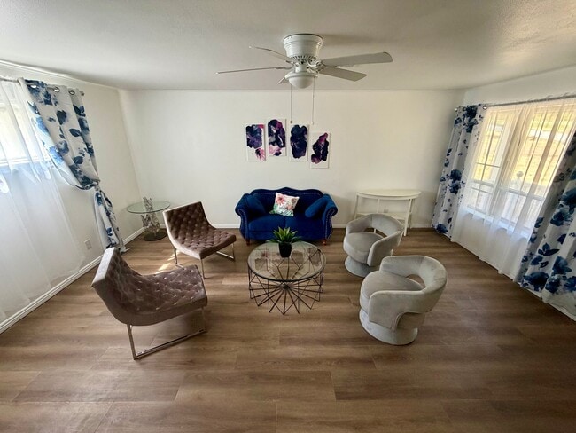 206 Suttle Dr