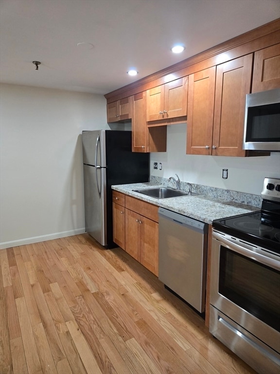 Photo - 996 East St Unidad 8