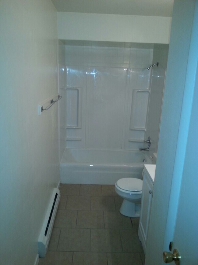 Photo - 1205 Wall St Unit 2