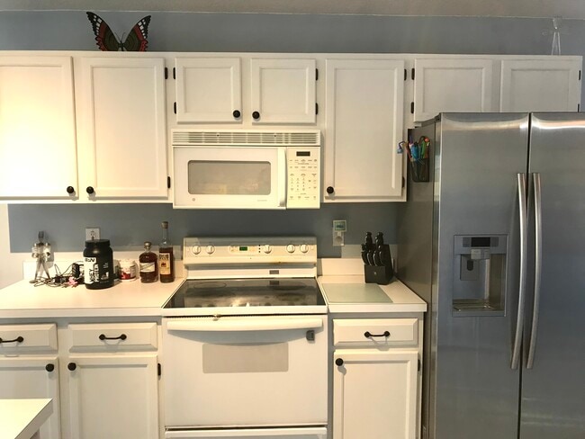 Photo - 499 Lancers Dr