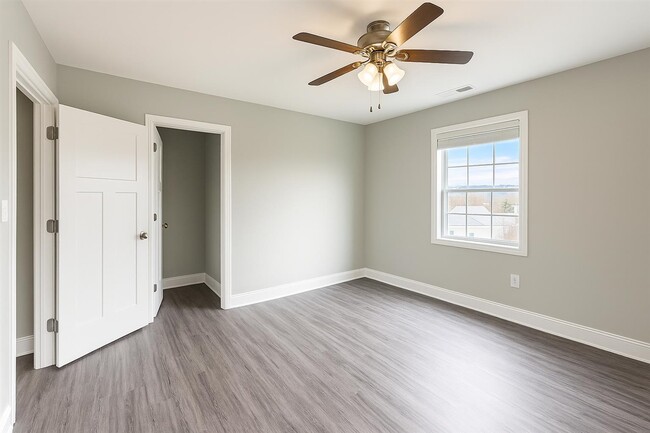 Photo - 1412 Magnolia St