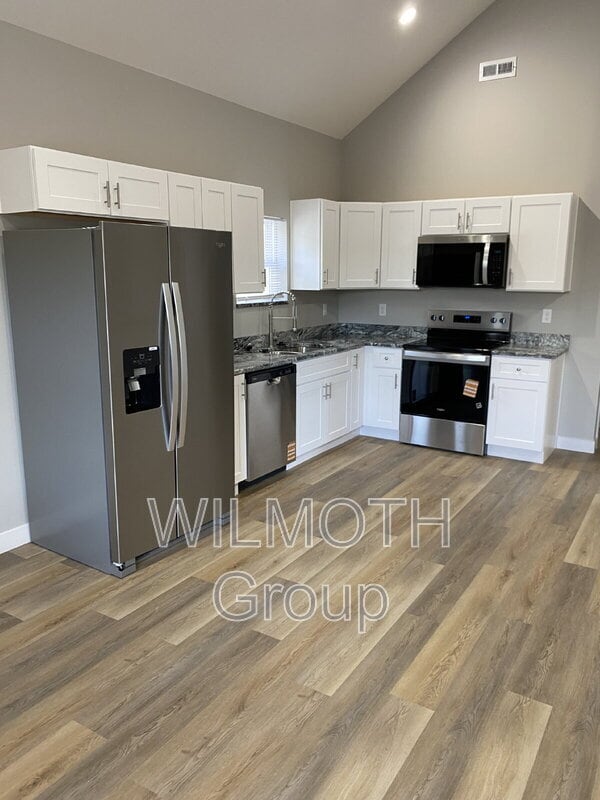 Photo - 929 N Beville Ave