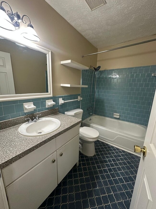 Photo - 524 San Marcos Way