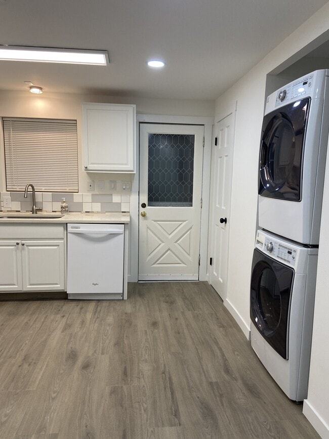 Photo - 9535 Ashworth Ave N