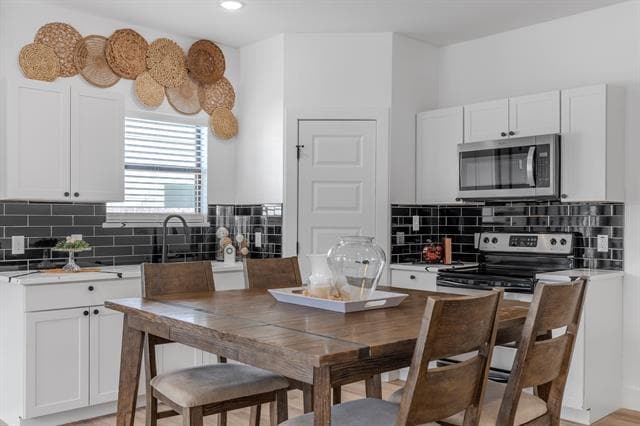 Photo - 2111 Wright St