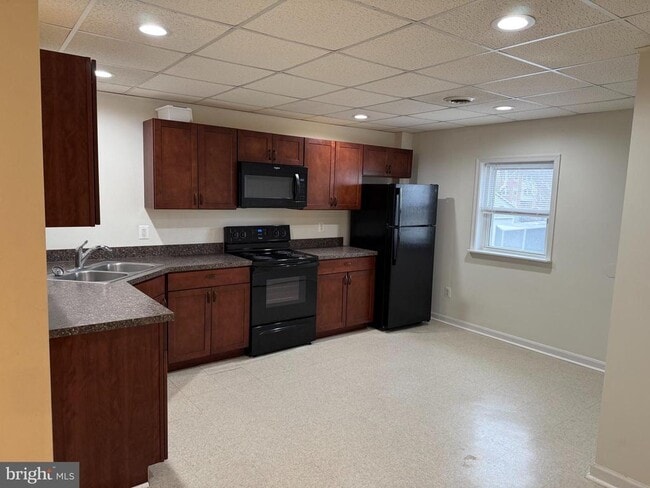 Photo - 5375 Mulberry St Unit 1