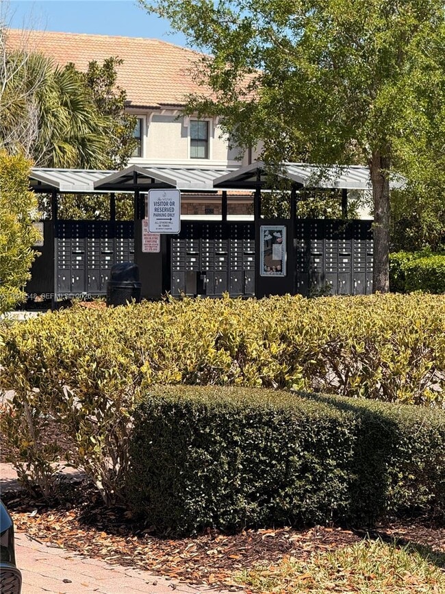 Photo - 8543 Spyglass Ln