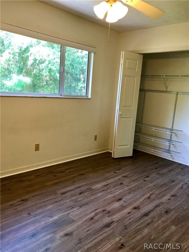 11055 W Harbor Watch Loop