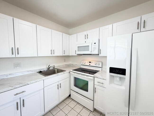 Photo - 3402 Cynthia Ln Unit 205