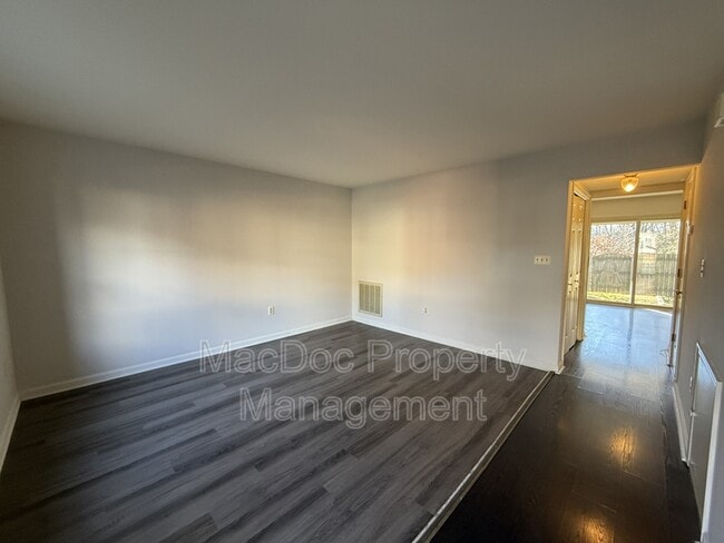 Photo - 169 Farrell Ln