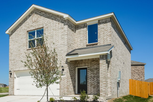 Photo - 421 Watson Ct