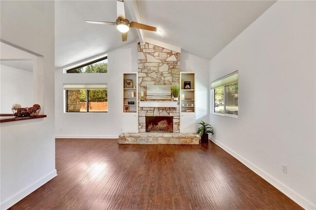 10605 Golden Quail Dr