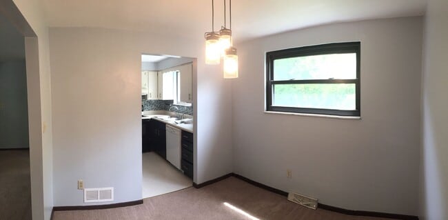 Photo - 2 Bedroom Townhouse in Shaler