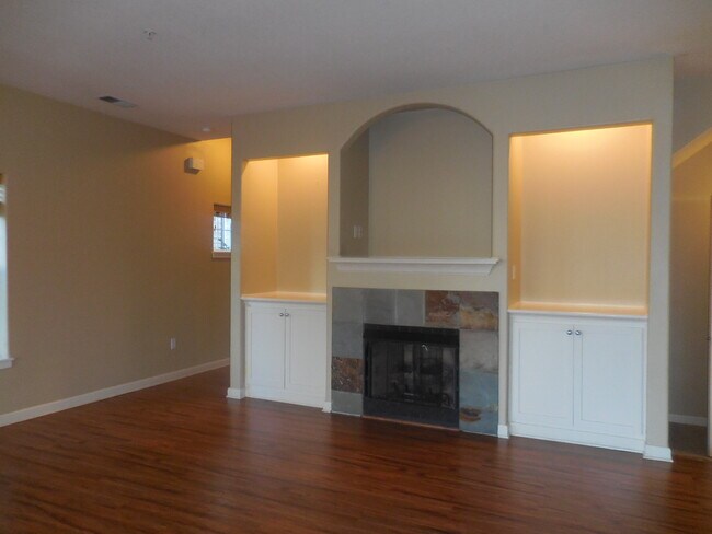 Photo - 1050 SW 170th Ave