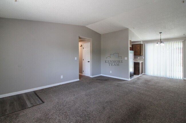 1602 Swift Blvd