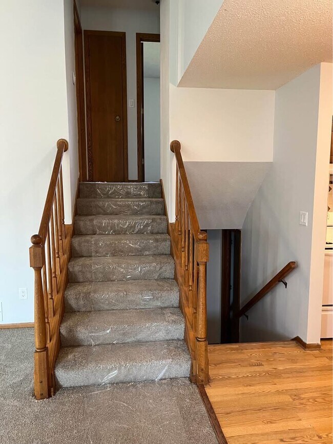 Photo - 3023 25th St NW