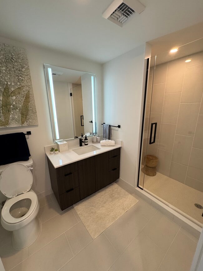 Photo - 120 NW 31st St Unit A2