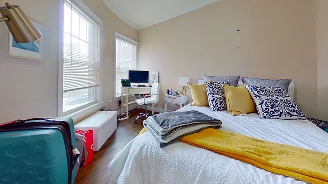 Photo - 2971 Washington St Unit 2