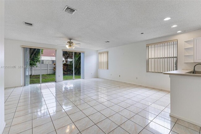 Photo - 2138 Chagall Cir
