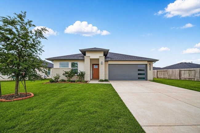 Building Photo - 3919 Sparkman Ln