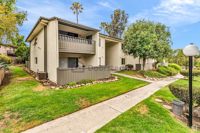Building Photo - 9175 Campina Dr Unit 30 Rental