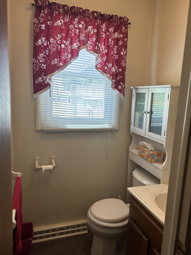 Photo - 112 Oak Rd