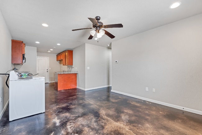 Photo - 19 Lawrence Rd 434 Unit 21