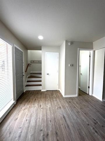 Photo - 2401 Doreen St