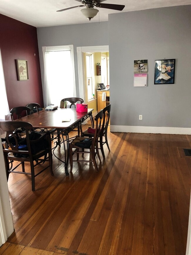 Building Photo - 84 Hudson St Unit #2