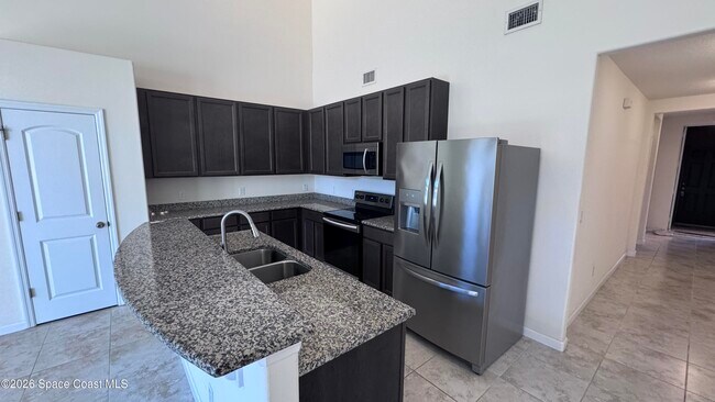 Photo - 759 Simeon Dr