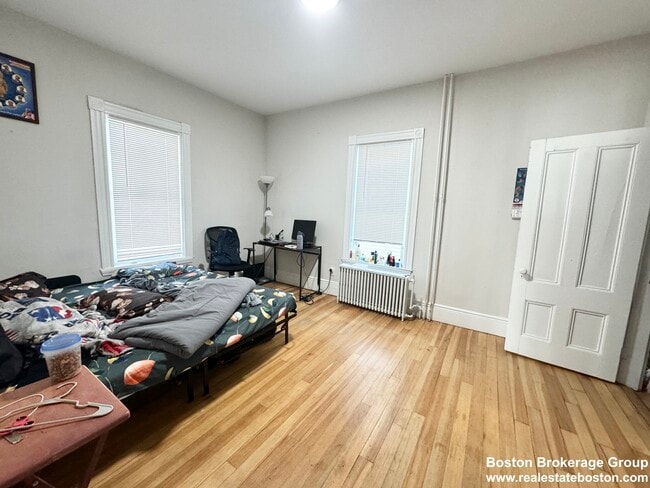 Photo - 158 Boston St