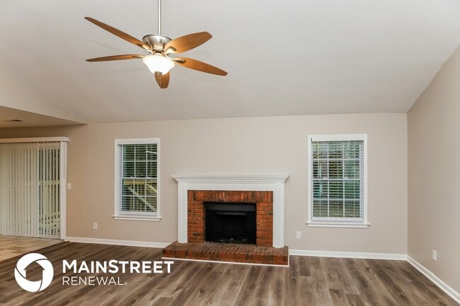 Photo - 2528 Country Lake Cir