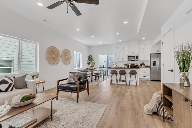 Photo - 1296 S 1100 E Unit Main