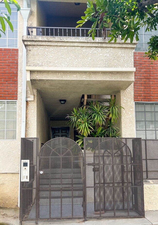 Kerwood Apartments