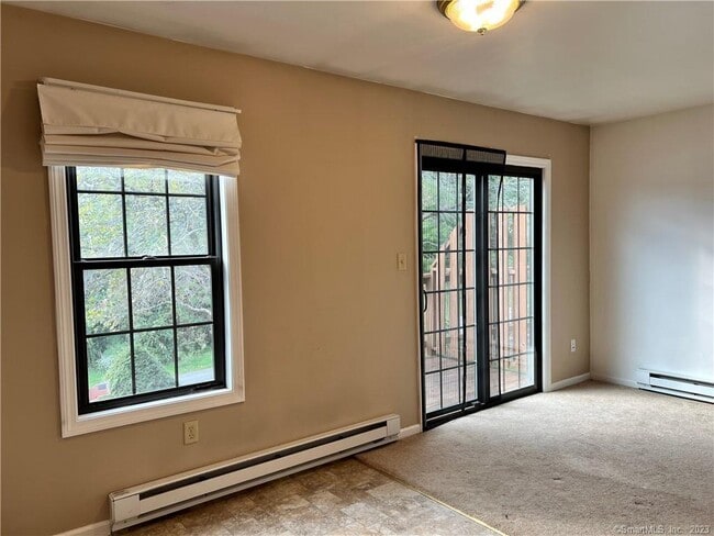 Photo - 74 Aspetuck Vlg Unidad 74