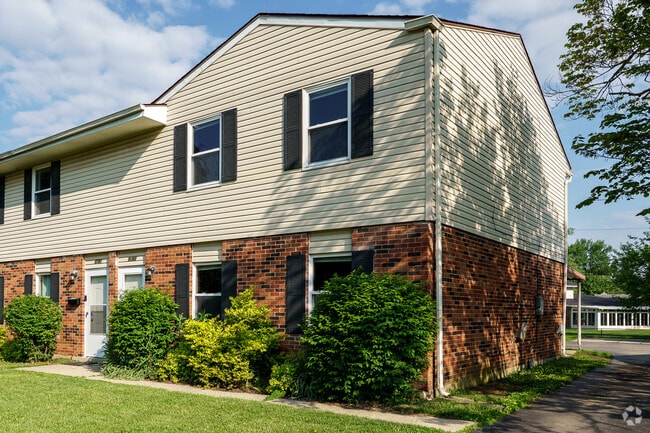 Building Photo - 3091-3097 E Stroop Rd, Dayton Unit 3097 Rental