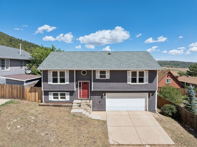 Building Photo - 103 Aurelia Ave