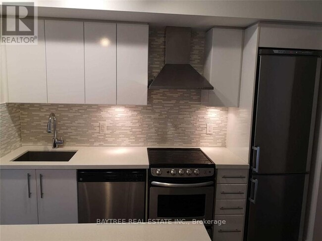 Photo - 58 Orchard View Blvd Unité 1205